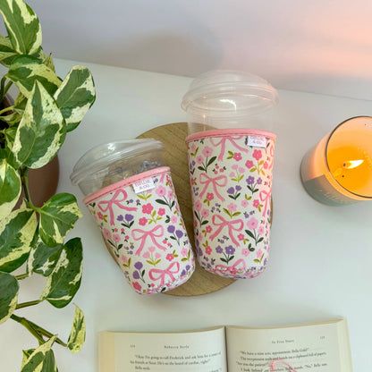 Flower and Bows Iced Coffee Sleeve – Reusable Cup Holder