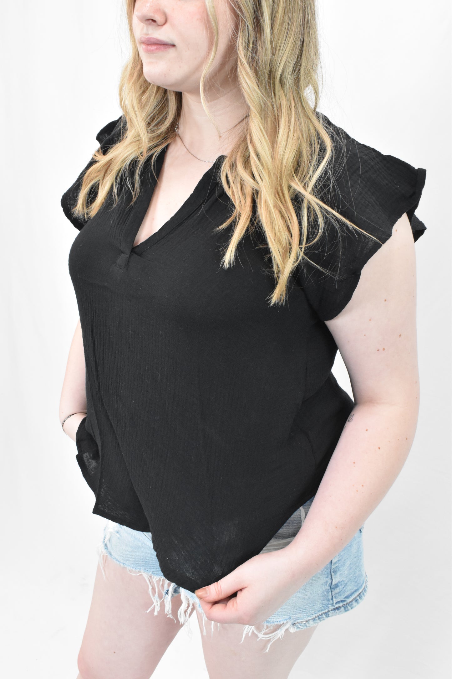 Black Cap Sleeve Everyday Top