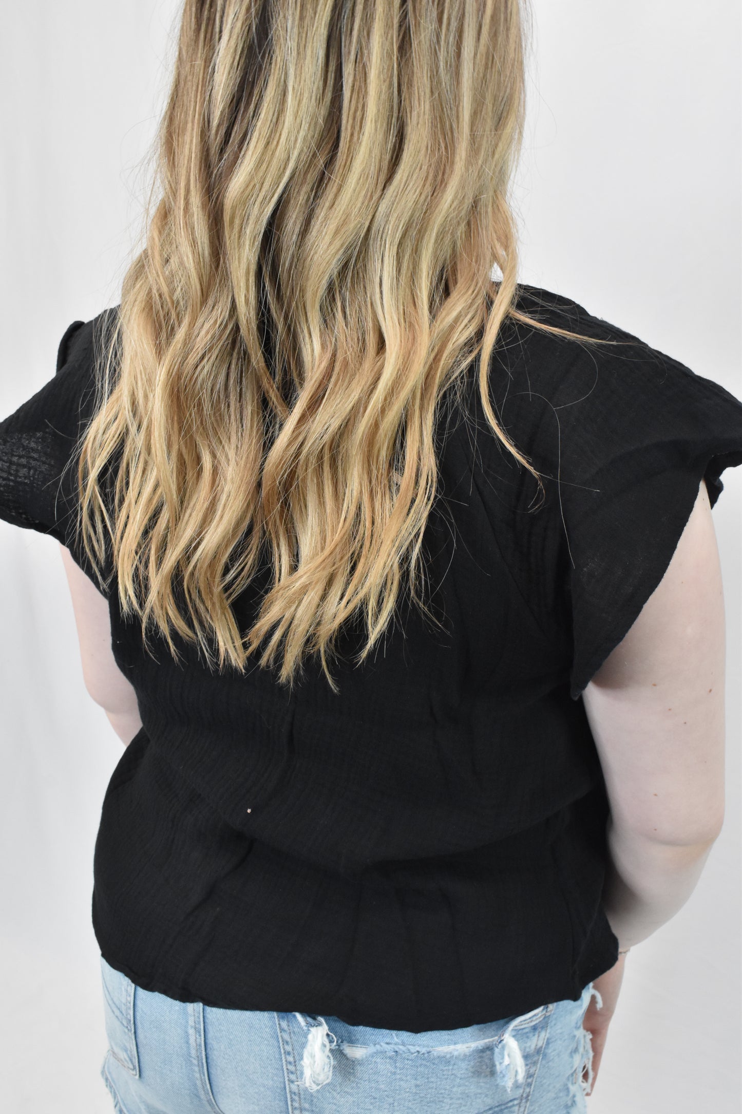 Black Cap Sleeve Everyday Top