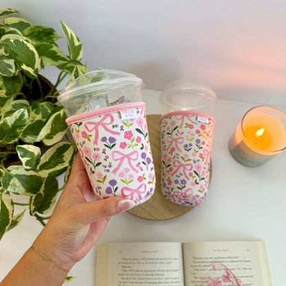 Flower and Bows Iced Coffee Sleeve – Reusable Cup Holder
